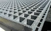 Стеклопластиковый решетчатый стекловолоконный настил решетка СЕРАЯ 3000 на 1000 мм 38 мм с АНТИСКОЛЬЗЯЩИМ ПОКРЫТИЕМ